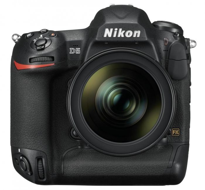 Technische Daten  Nikon D5 XQD + AF-S Nikkor 24-70mm f2,8E ED VR