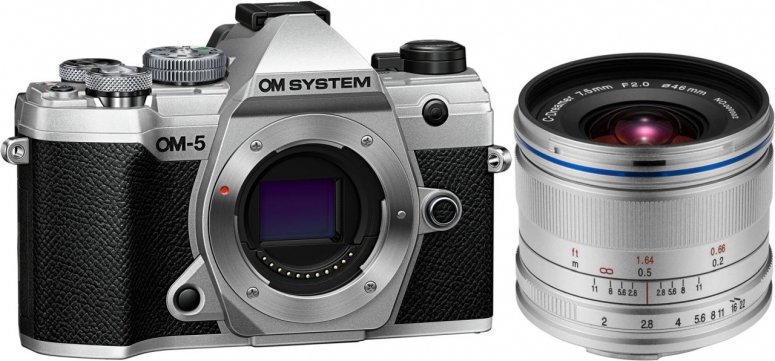 OM System OM-5 silver + LAOWA 7.5mm f2