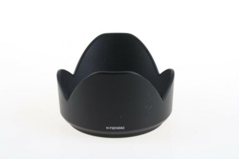 Panasonic Lens hood for H-FS014042