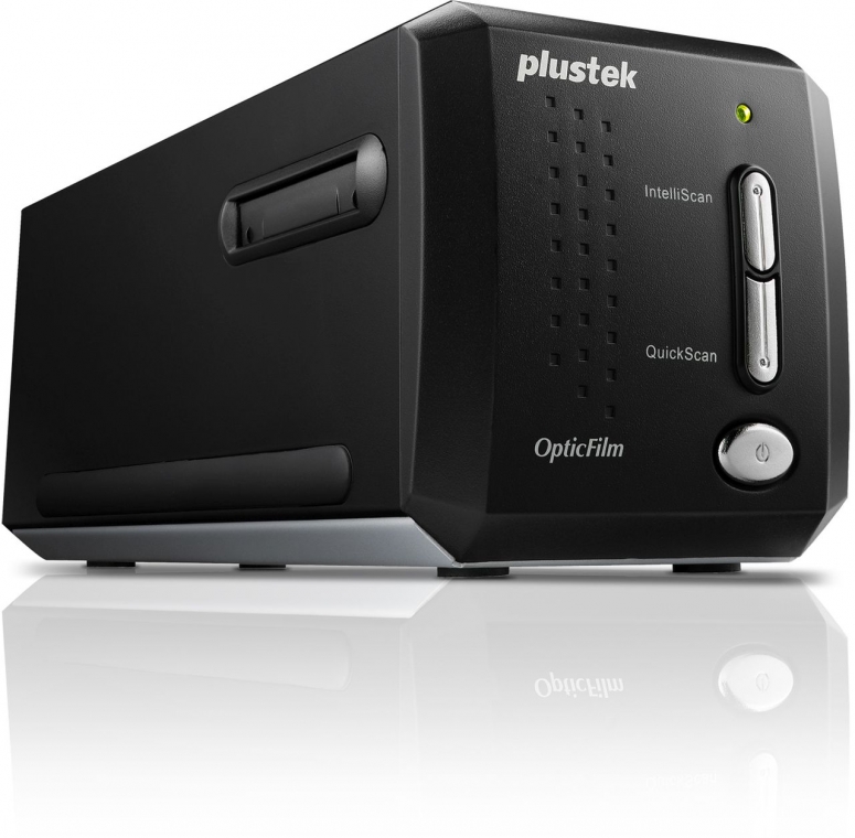 Plustek OpticFilm 8200i Ai slide + negative scanner