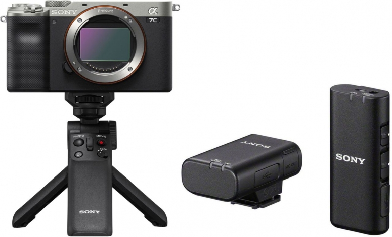 Sony Alpha ILCE-7C silver incl. wireless microphone and handgrip