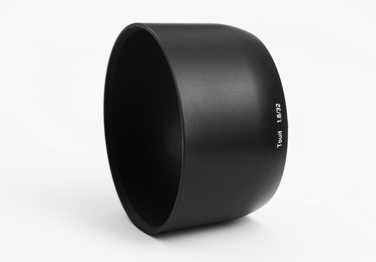 Technical Specs  ZEISS lens hood for Touit 1.8/32 E/X