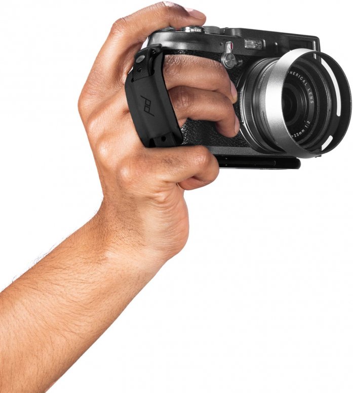 Peak Design Micro Clutch for cameras without handle