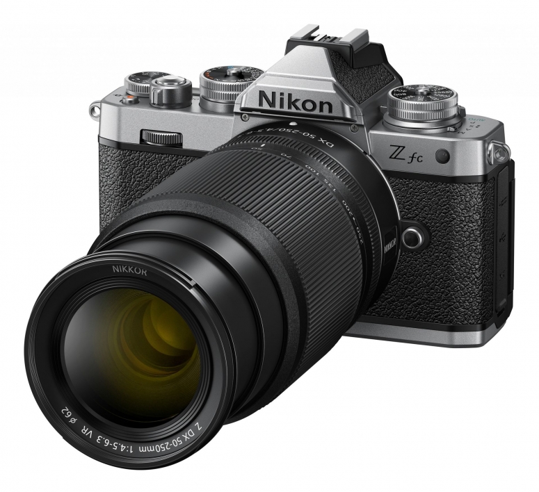 新品 ニコン Z DX 16-50mm f/3.5-6.3 VR クロ 1年保証 - レンズ(ズーム)