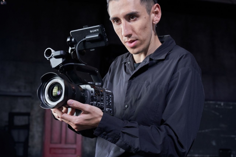Videocamera Sony ILME-FX6V con sistema di montaggio E.