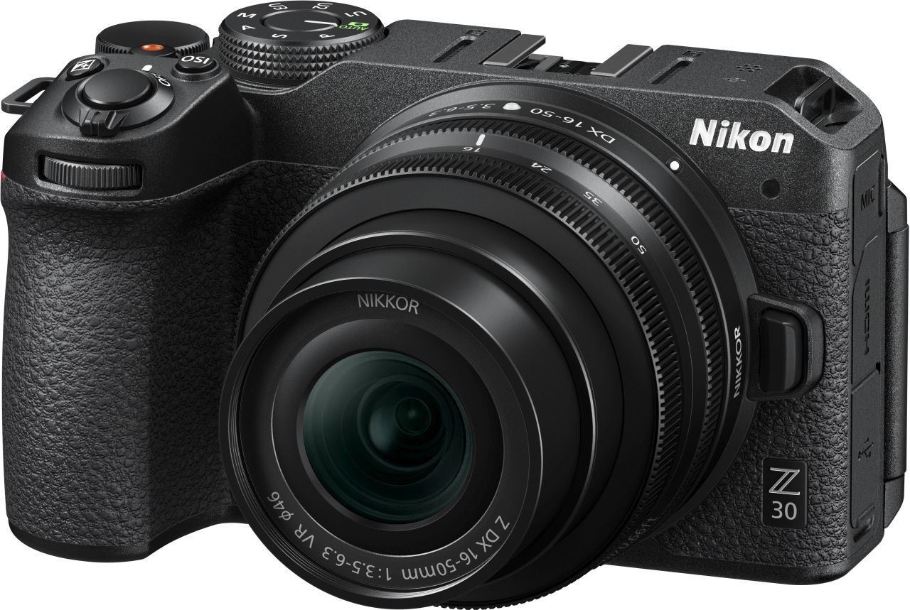 Nikon Z30 + 16-50mm f3.5-6.3 VR + 50-250mm f4.5-6.3 VR