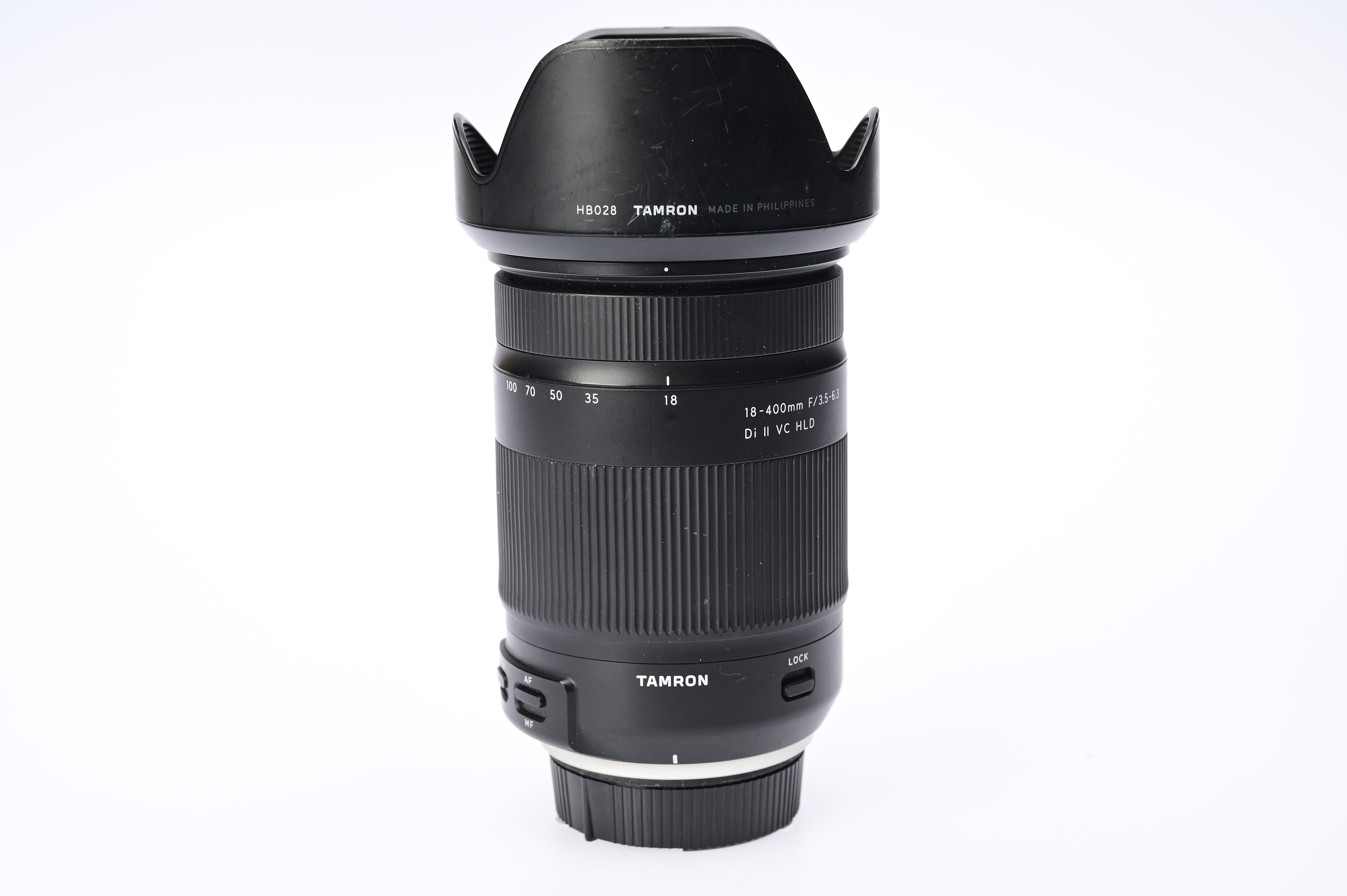 Tamron Zoom Todo en uno de 18-400 mm F/3.5-6.3 DI-II VC HLD para