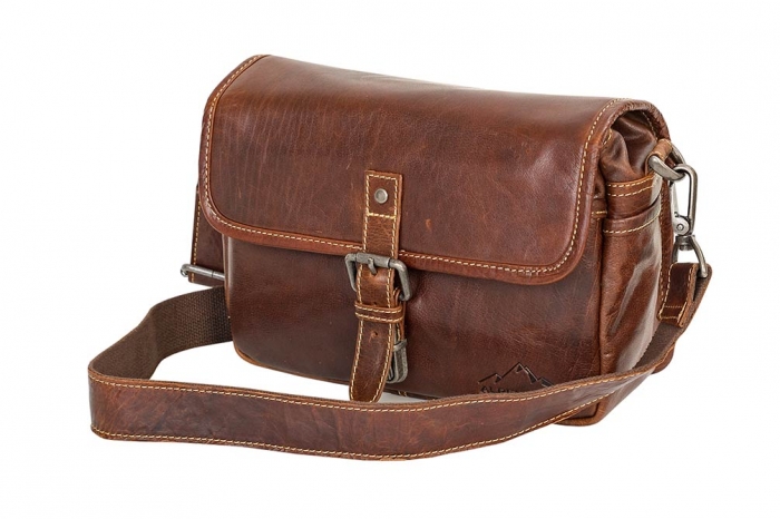 Alpine Leather Camera Bag Press Brandy Buff Crumple