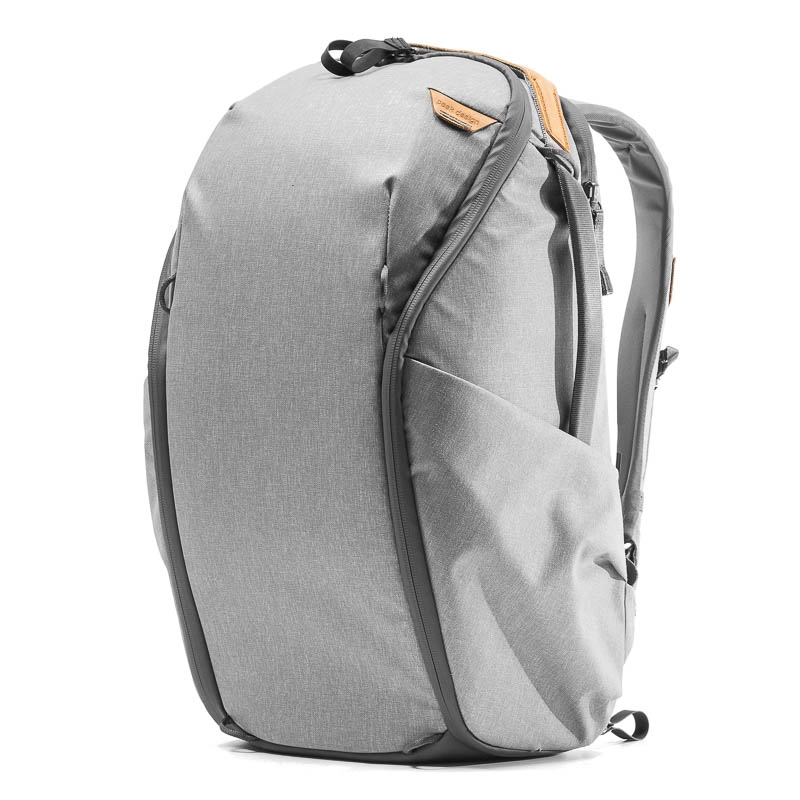 Peak Design Everyday Backpack V2 Photo Backpack 20 Liter - Ash (Light Gray)