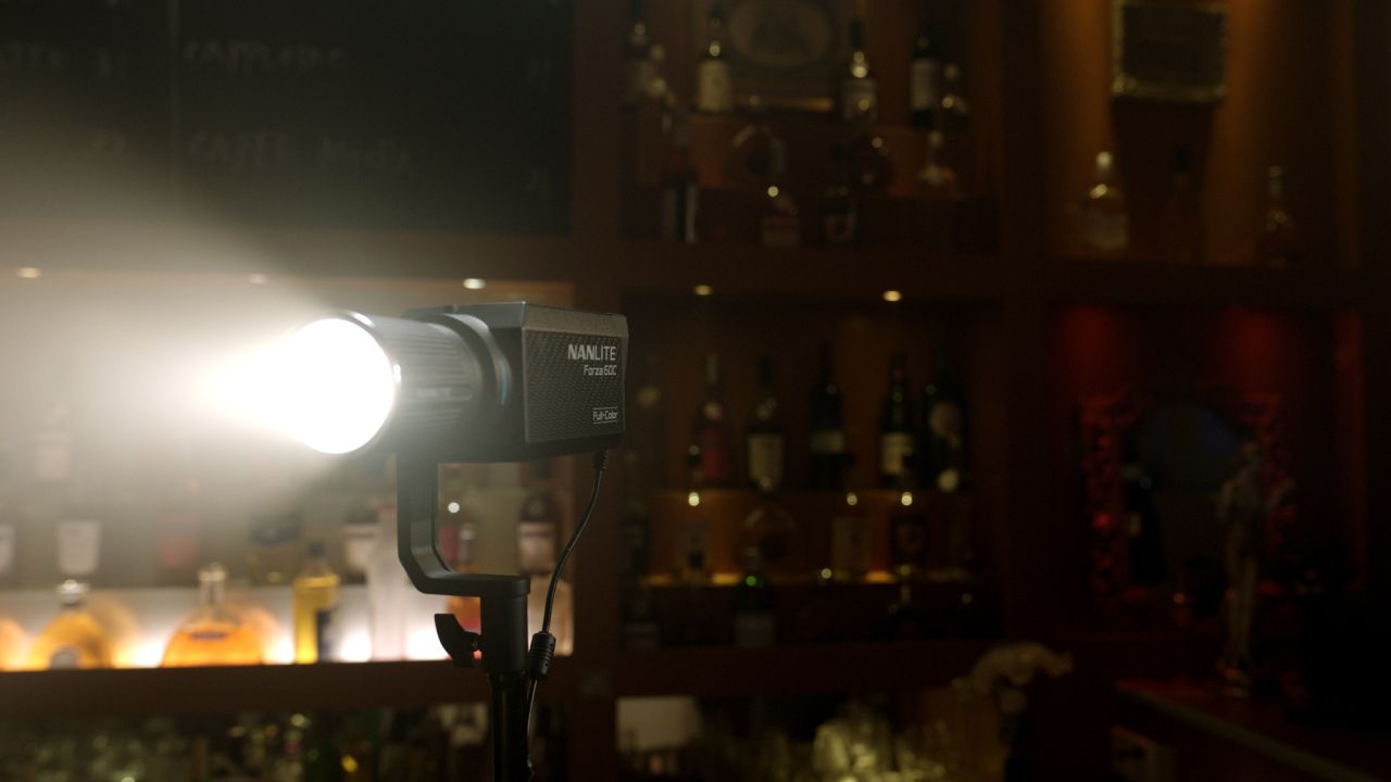 NANLITE Reportage- und Studio-Scheinwerfer Forza 60C Full-Color