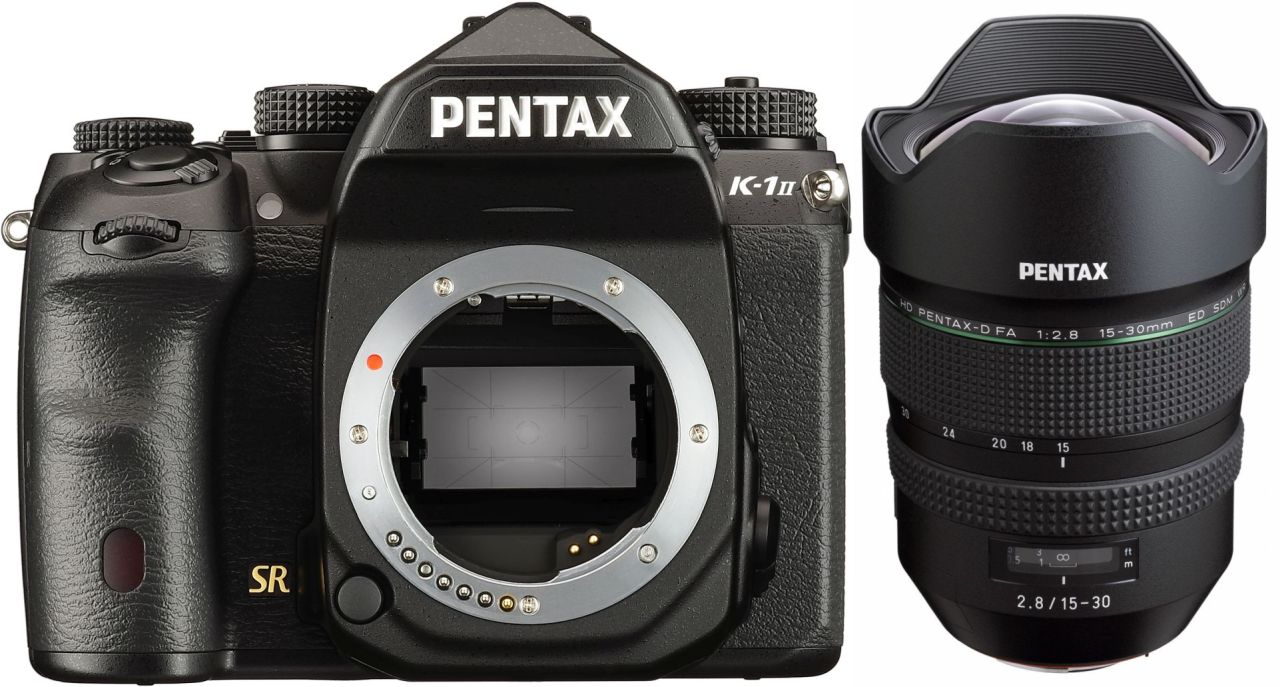 Accessoires  Pentax K-1 Mark II + ED 15-30 mm f2,8 DFA HD SDM WR