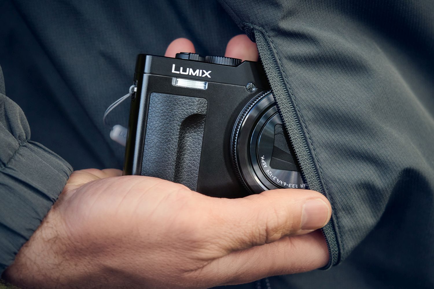 Panasonic Lumix DC-TZ99 black B-Goods - Foto Erhardt