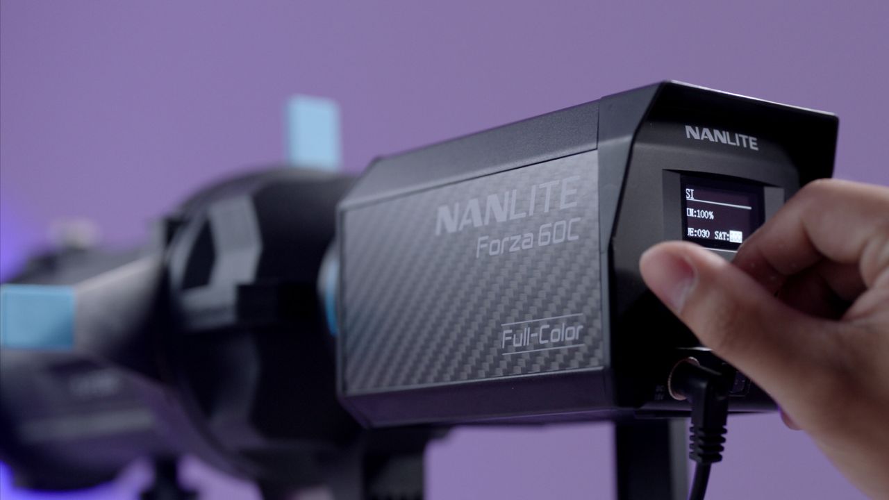 NANLITE Reportage- und Studio-Scheinwerfer Forza 60C Full-Color