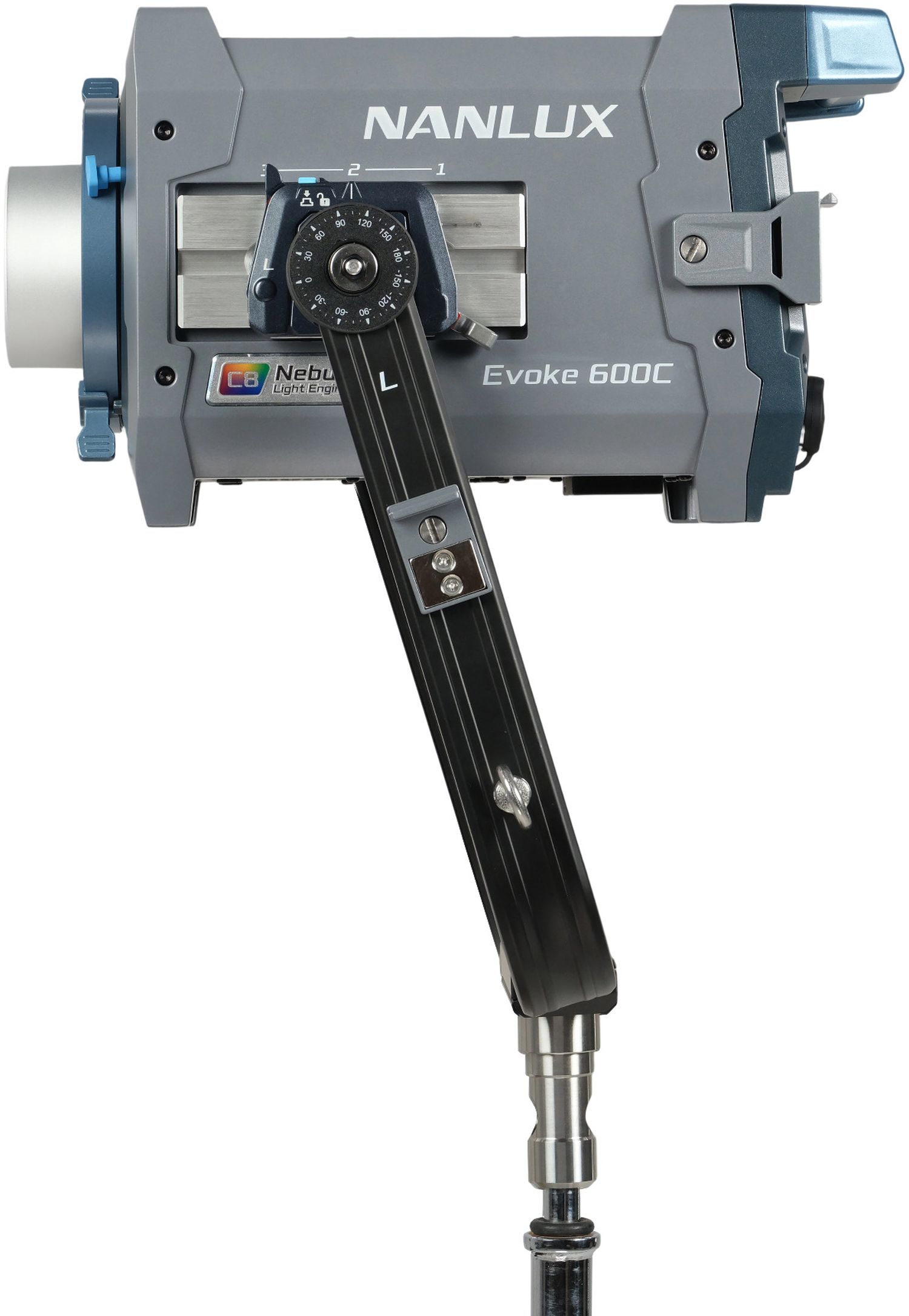 NANLUX Evoke 600C Full-Color LED-Scheinwerfer - Foto Erhardt
