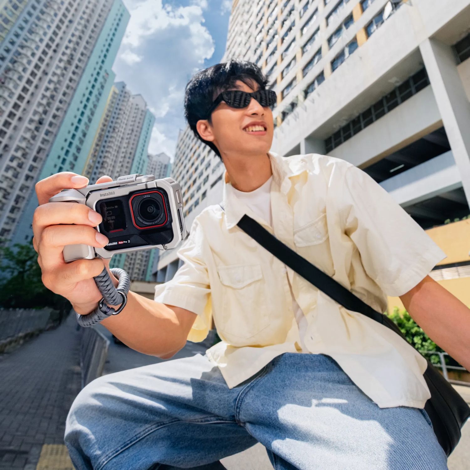 INSTA360 Ace Pro 2 Xplorer Grip Kit silver - Foto Erhardt