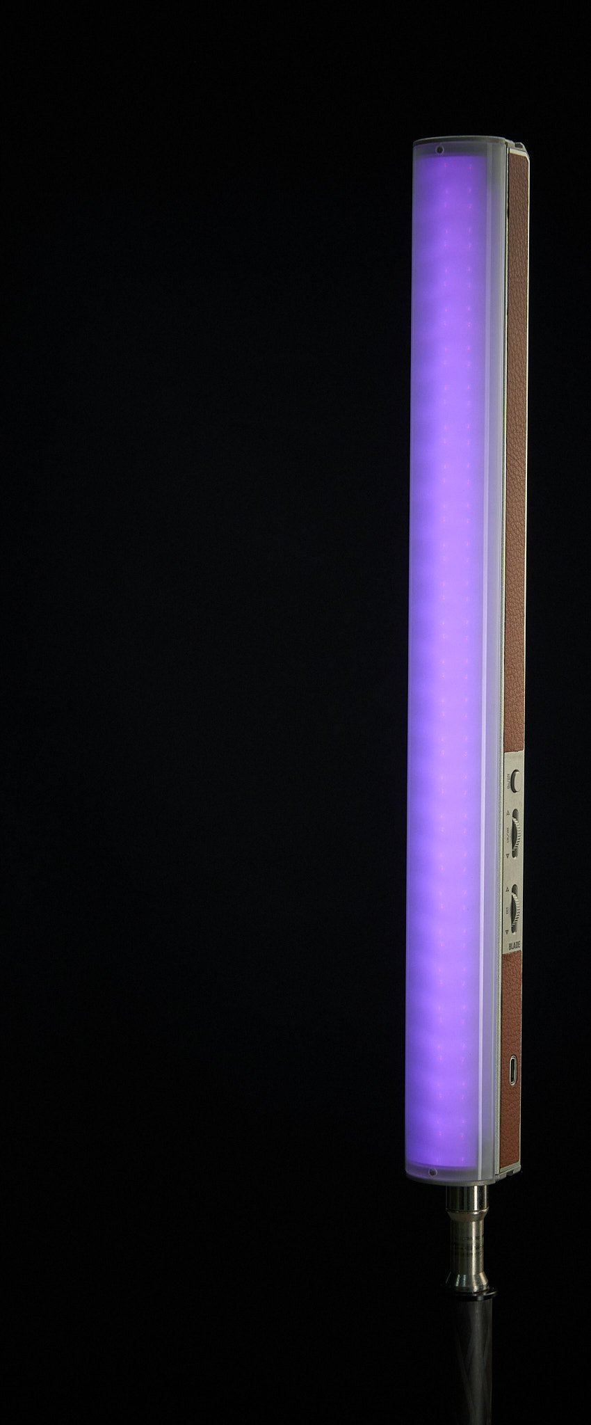 Harlowe Blade 10 RGB & Bi-Color