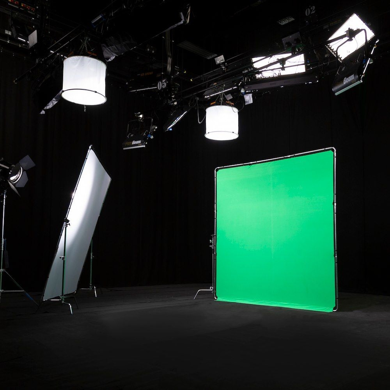 Caractéristiques techniques  Lastolite LR83350 StudioLink Chroma Key Green Screen Kit 3x3m