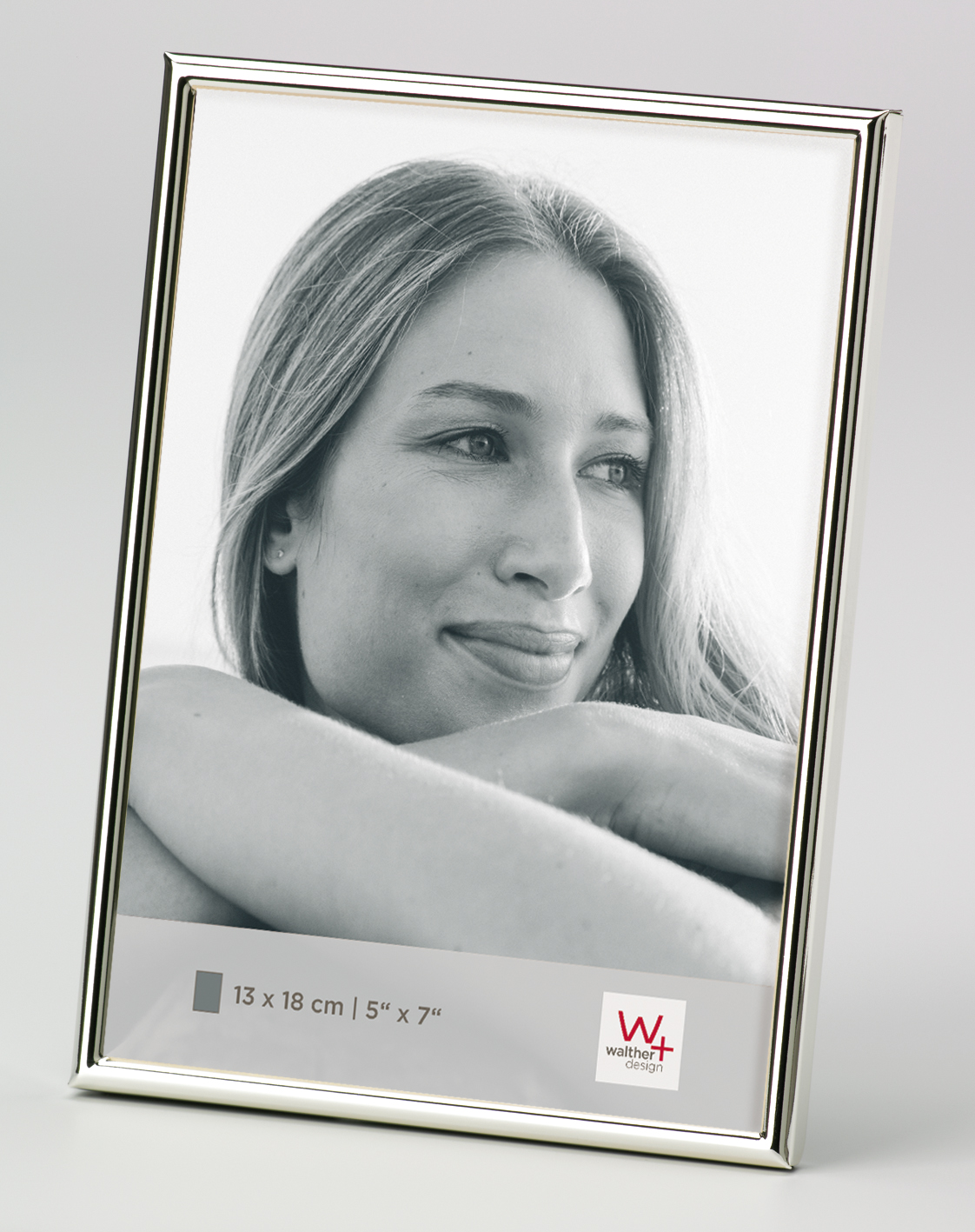 Walther WD318S Chloe portrait frame 13x18 cm silver