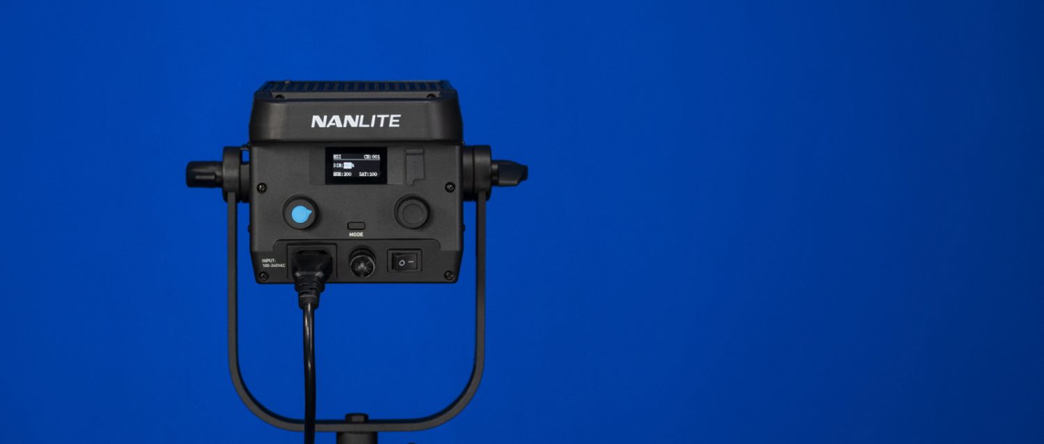 NANLITE FS-300C Full-Color Studio-Scheinwerfer