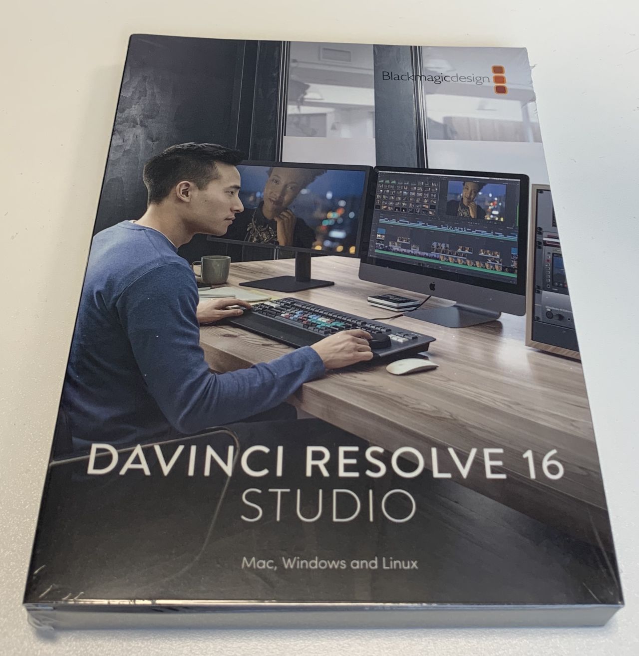 Blackmagic DaVinci Resolve Studio (version dongle)