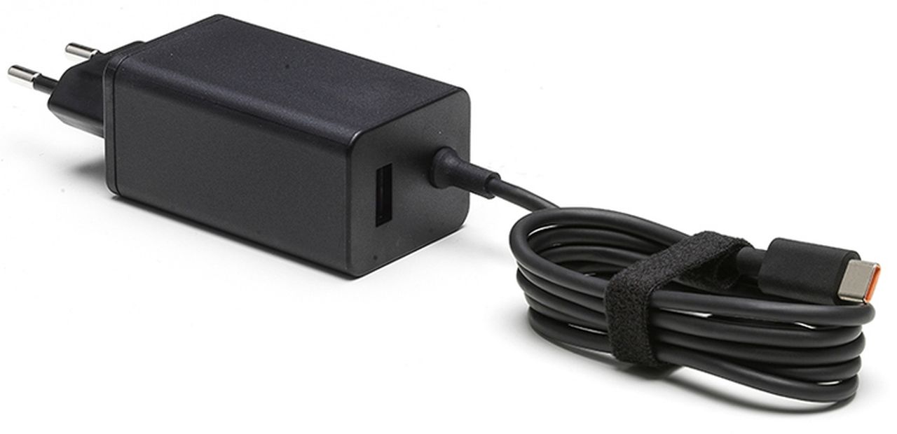 DJI Tragbares Ladegerät 65W