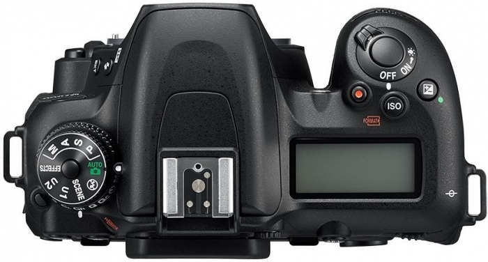 Nikon D7500 + AF-S DX Nikkor 18-300mm VR 3.5-6.3 - Foto Erhardt