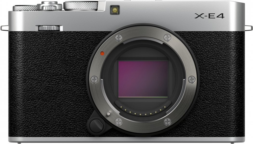 Fujifilm X-E4 silver + Sigma 30mm f1.4 DC DN (C) - Foto Erhardt