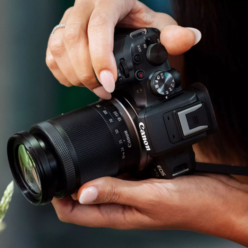 カメラ新品未使用 EF-M18-150mm F3.5-6.3 IS STM - レンズ(ズーム)
