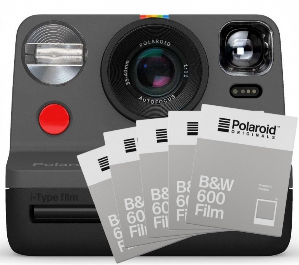 Polaroid Now Gen 2 Camera Bundle - B&W