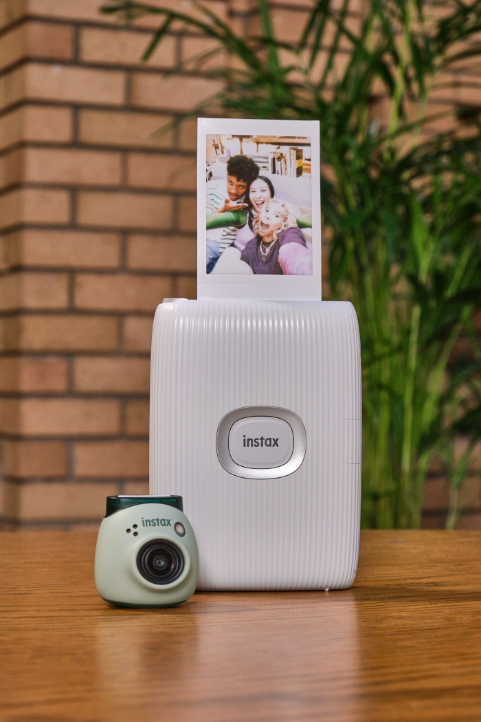 Fujifilm's Instax Pal camera makes small moments feel big - Maglazana