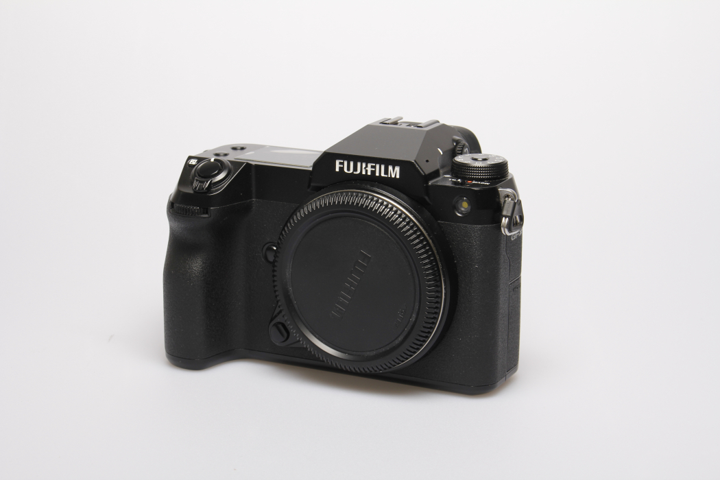 fujifilm-gfx-100s-gehause-