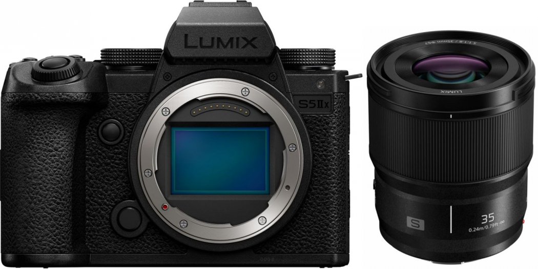 Panasonic DC-S5 II X + Panasonic Lumix S 35mm f1,8 / 2.928,00 nach Sofortrabatt Appareils photo