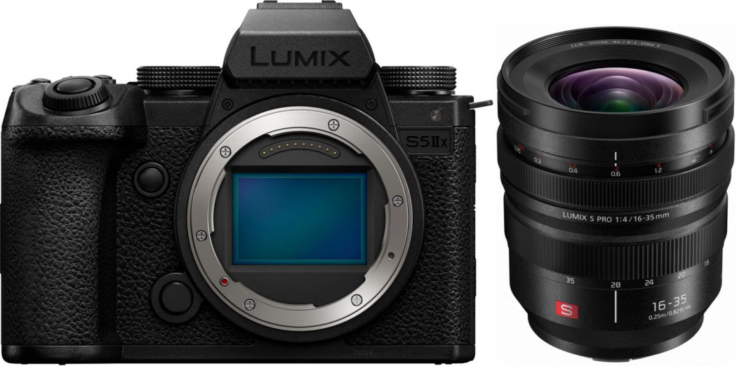Panasonic DC-S5 II X + Panasonic Lumix S Pro 16-35mm f4 Appareils photo