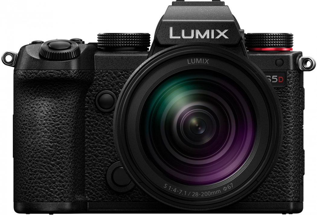 Panasonic Lumix DC-S5D + 28-200mm f/4-7,1 MACRO O.I.S Appareils photo