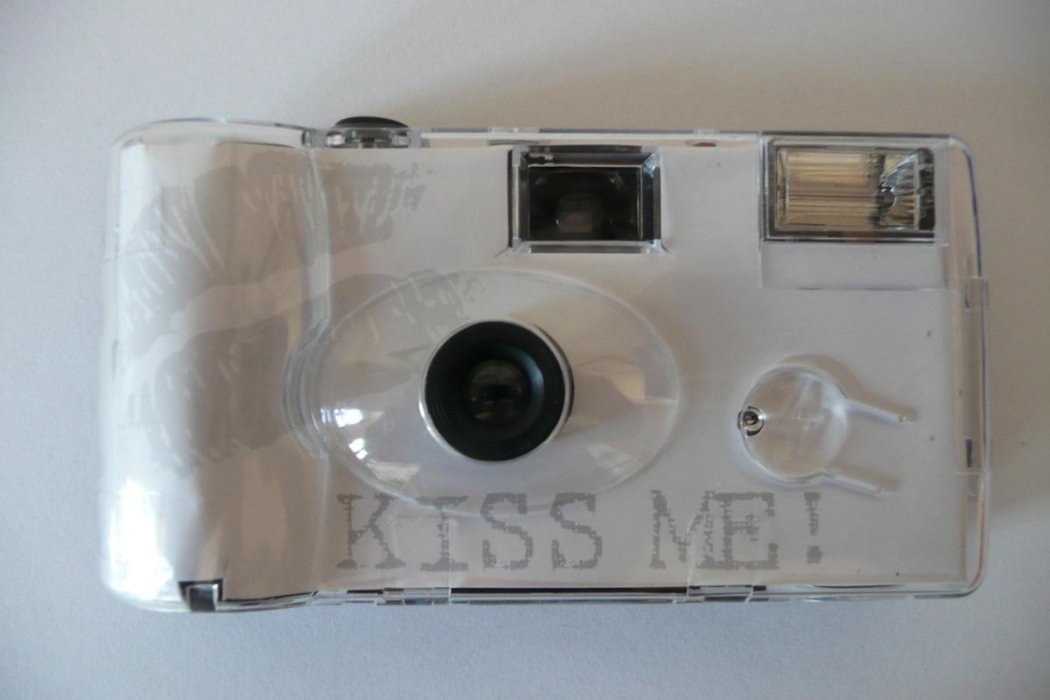 Topshot Einwegkamera Flash  Kiss Me 400 27 Aufnahmen
