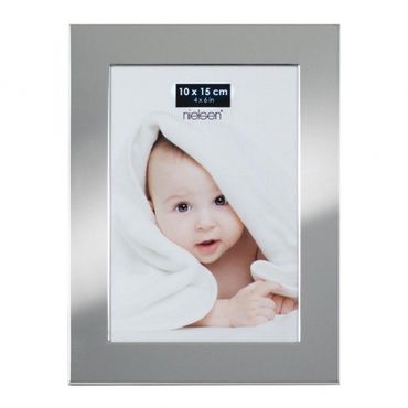 Nielsen 8999223 10x15 portrait frame silver matt