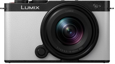Panasonic Lumix DC-S9 + S 18-40mm f4,5-6,3 weiß Kundenretoure