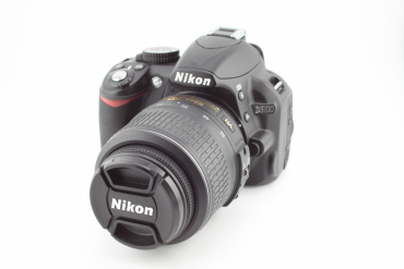Nikon D3100 + 18-55mm VR, used #9070518