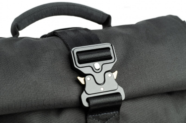 thinkTank FocusPoint 22L Asphalt Black