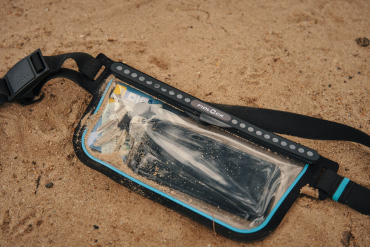 Fidlock HERMETIC Sling Bag blau transparent