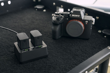 Sony BC-SAD1 Akkuladegerät