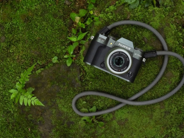 Fujifilm X-T50 Gehäuse anthraz + Sigma 16-300mm f3,5-6,7 DC OS Fuji X
