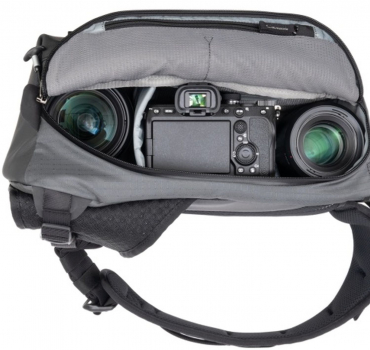 thinkTank PhotoCross V2 11L Basalt Black