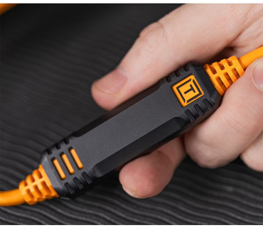 Tether Tools TetherPro Optima 10G USB-C Right Angle 9,4m orange