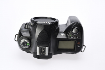 Nikon D70 Gehäuse gebraucht #9165699