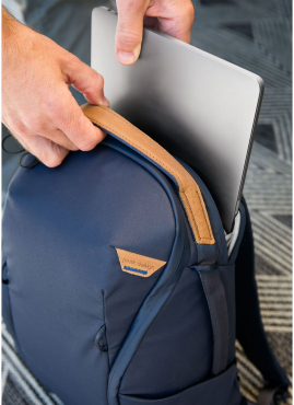 Peak Design Everyday Backpack 15L V2 Zip blue