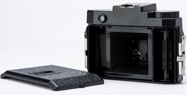 Holga 120N SW roll film camera set + filter