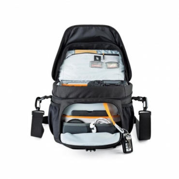 Lowepro Nova 180 AW II black single piece