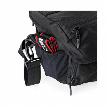 Lowepro Nova 180 AW II black single piece