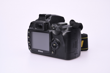 Nikon D40 Gehäuse gebraucht #9164480